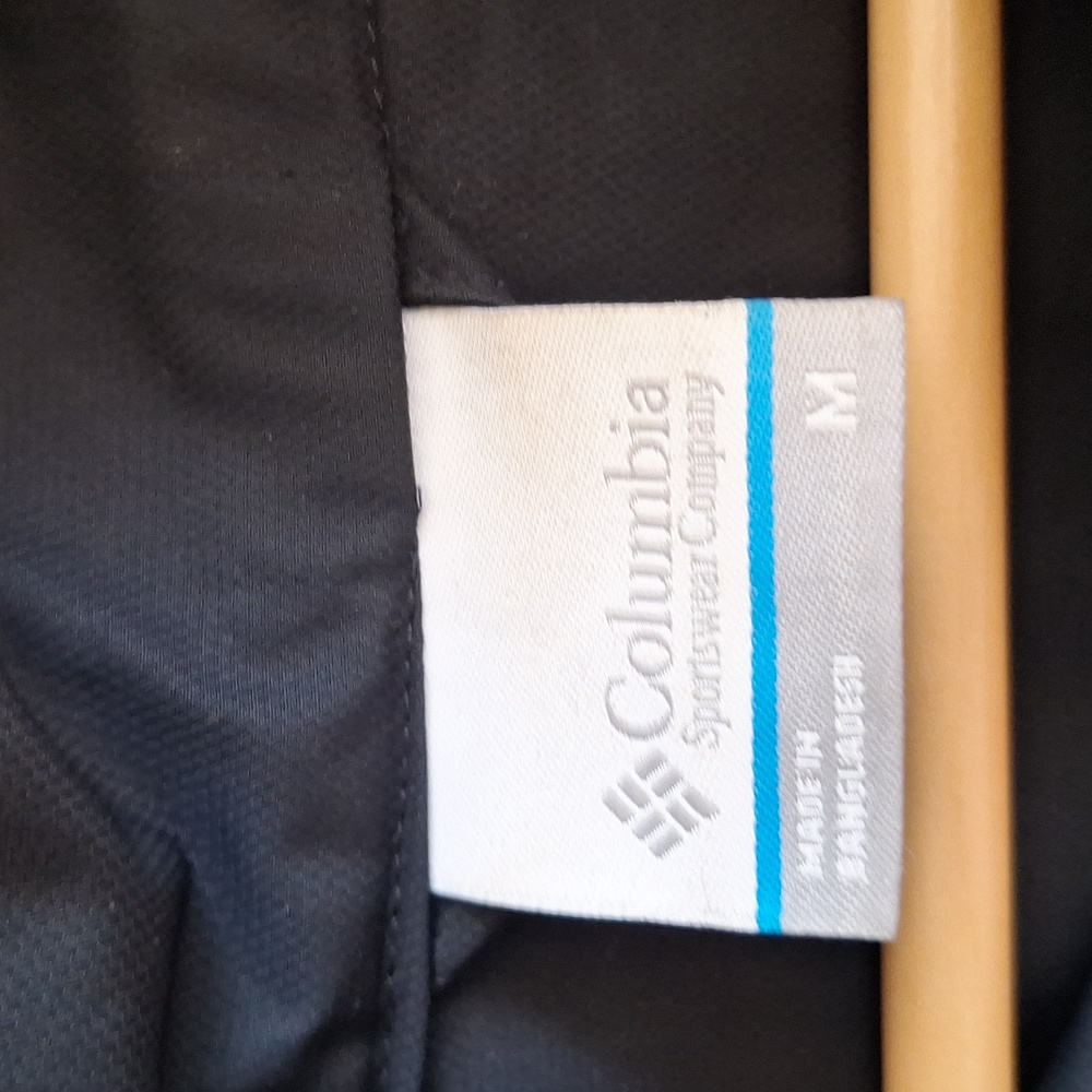Columbia Women's Black Jacket - Picture 6 of 7